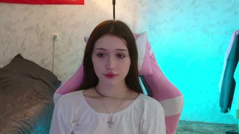 Snapshot of luvellina chatting on July 1, 2026, 8:27 am luvellina online show from July 1, 2026, 8:27 am