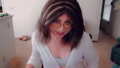 Britney online show from October 24, 2025, 6:26 pm