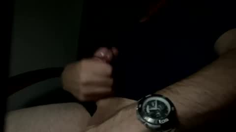 luvs2lickhotlips online show from January 18, 2025, 2:33 pm