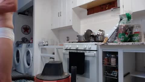 Jim Bo online show from September 8, 2025, 11:37 pm