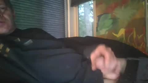 luvstinks online show from June 27, 2026, 12:37 am