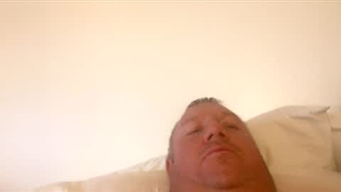 Snapshot of luvtobenude21 chatting on February 4, 2026, 1:06 pm Joe and Sarah online show from February 4, 2026, 1:06 pm