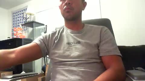 luvv777 online show from December 3, 2025, 8:45 am