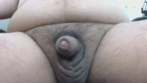 luvvslutss22 online show from February 8, 2026, 7:39 pm