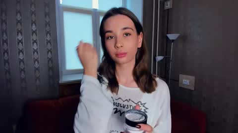 Snapshot of luvwithinn chatting on November 8, 2025, 11:54 am Eliza online show from November 8, 2025, 11:54 am