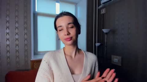 Snapshot of luvwithinn chatting on November 9, 2025, 8:45 am Eliza online show from November 9, 2025, 8:45 am