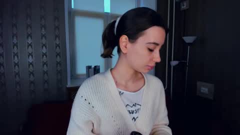 Snapshot of luvwithinn chatting on November 11, 2025, 8:47 am Eliza online show from November 11, 2025, 8:47 am