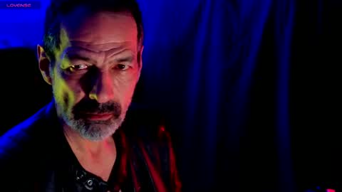 Im a   -  CAMGUY YOU  LIKE to FUCK online show from April 4, 2026, 11:13 pm