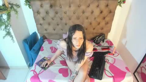 Snapshot of lux_royse chatting on July 12, 2026, 5:53 am lux_royse online show from July 12, 2026, 5:53 am