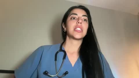 luxcher22 online show from February 12, 2026, 6:19 am