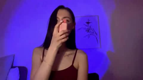 Melissa online show from April 22, 2026, 6:20 pm