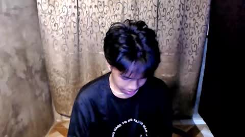 luxirfy online show from November 5, 2025, 5:24 pm