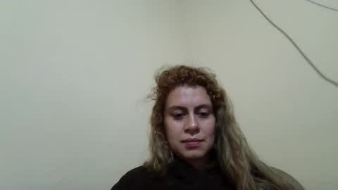 Luxury Doll 01  Mueca de Lujo online show from April 23, 2026, 12:23 am