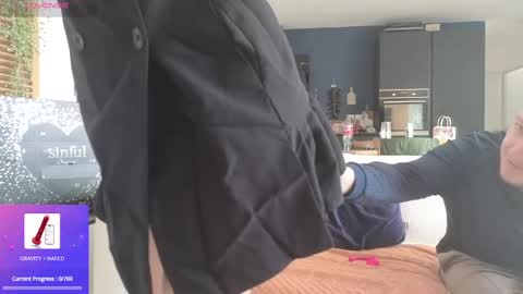 Luxymin online show from December 2, 2024, 9:35 am