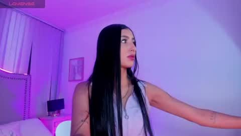 Snapshot of lya_brown chatting on July 14, 2026, 12:00 pm lya_brown online show from July 14, 2026, 12:00 pm