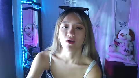 Snapshot of lya_ch chatting on September 12, 2025, 9:48 pm Call me Lia online show from September 12, 2025, 9:48 pm