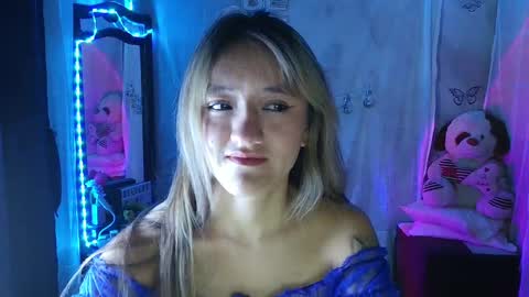 Snapshot of lya_ch chatting on September 22, 2025, 10:01 pm Call me Lia online show from September 22, 2025, 10:01 pm