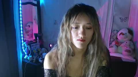 Snapshot of lya_ch chatting on October 17, 2025, 9:39 pm Call me Lia online show from October 17, 2025, 9:39 pm