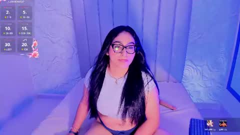 LYA DUBOIS  online show from June 27, 2026, 8:36 pm