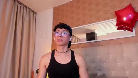 Lyan online show from February 18, 2026, 2:51 am