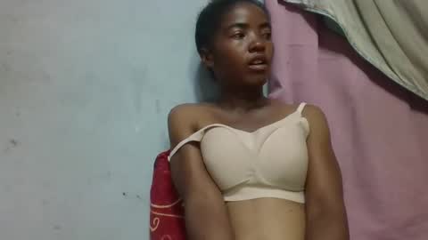 Snapshot of lydie856696 chatting on April 20, 2026, 6:27 am lydie856696 online show from April 20, 2026, 6:27 am