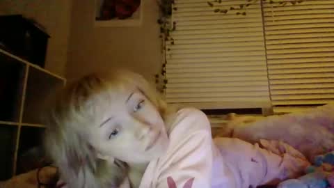 lylahsweets online show from February 13, 2026, 4:52 am