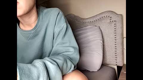 Olivia online show from December 3, 2024, 2:58 am