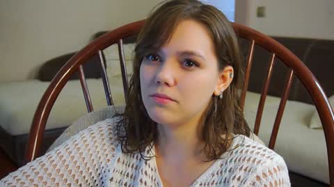 hi im Lyle online show from February 3, 2025, 8:57 am