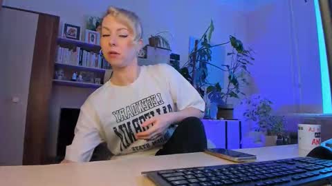 Lylith Skye NO NUDE model online show from March 17, 2026, 5:00 am