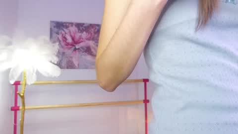 Lyly   online show from December 16, 2024, 5:27 am