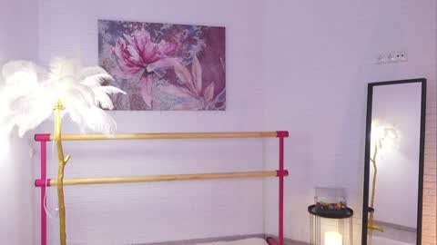 Lyly   online show from January 27, 2025, 9:55 am