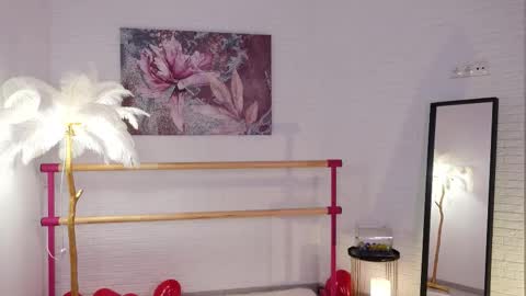 Lyly   online show from February 11, 2025, 8:48 am