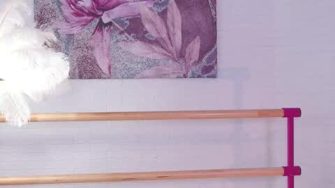 Lyly   online show from February 23, 2025, 9:00 am