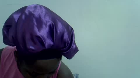 Snapshot of lyn_anna chatting on July 2, 2026, 5:02 am lyn_anna online show from July 2, 2026, 5:02 am
