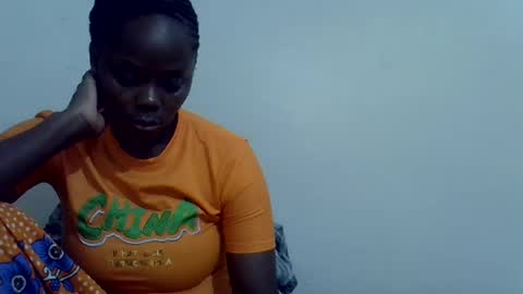 Snapshot of lyn_anna chatting on July 5, 2026, 6:04 pm lyn_anna online show from July 5, 2026, 6:04 pm