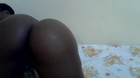 Snapshot of lyn_anna chatting on July 6, 2026, 10:56 am lyn_anna online show from July 6, 2026, 10:56 am