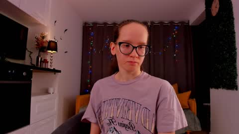 Sara online show from February 3, 2025, 4:41 pm