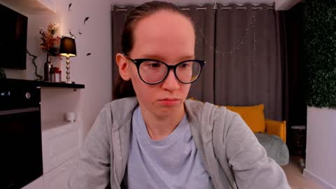 Sara online show from February 8, 2025, 7:16 pm