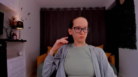 Sara online show from February 15, 2025, 10:21 pm