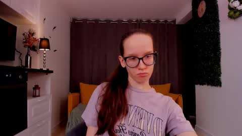 Sara online show from March 4, 2025, 4:20 pm