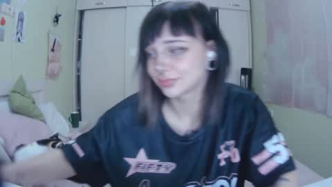 Snapshot of lynncottingham chatting on October 6, 2025, 11:07 am Kira online show from October 6, 2025, 11:07 am