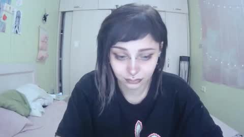 Snapshot of lynncottingham chatting on October 9, 2025, 10:24 am Kira online show from October 9, 2025, 10:24 am
