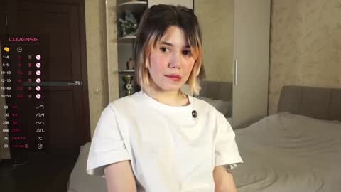 Lola online show from February 21, 2025, 7:23 am