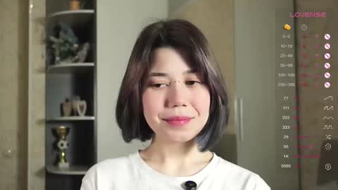 Lola online show from February 25, 2025, 5:41 am