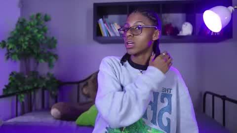 Lynx and Sun  online show from February 23, 2026, 8:17 pm