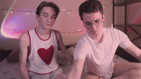 KennyEliot online show from January 4, 2025, 5:37 pm