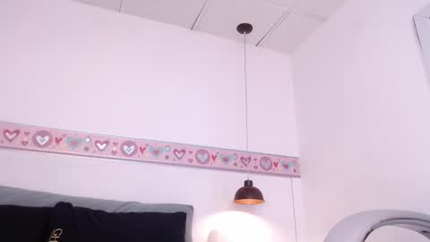 Snapshot of lyra_gh chatting on December 9, 2024, 2:02 am LYRA online show from December 9, 2024, 2:02 am