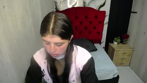  L Y S S A  online show from June 27, 2026, 12:22 pm