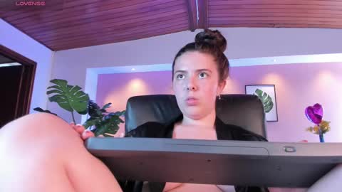 Lyssa  Everyday From 0700 to 1630 Col Time online show from February 25, 2025, 6:42 pm