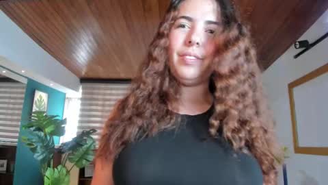 Lyssa  Everyday From 0700 to 1630 Col Time online show from December 5, 2025, 1:52 pm